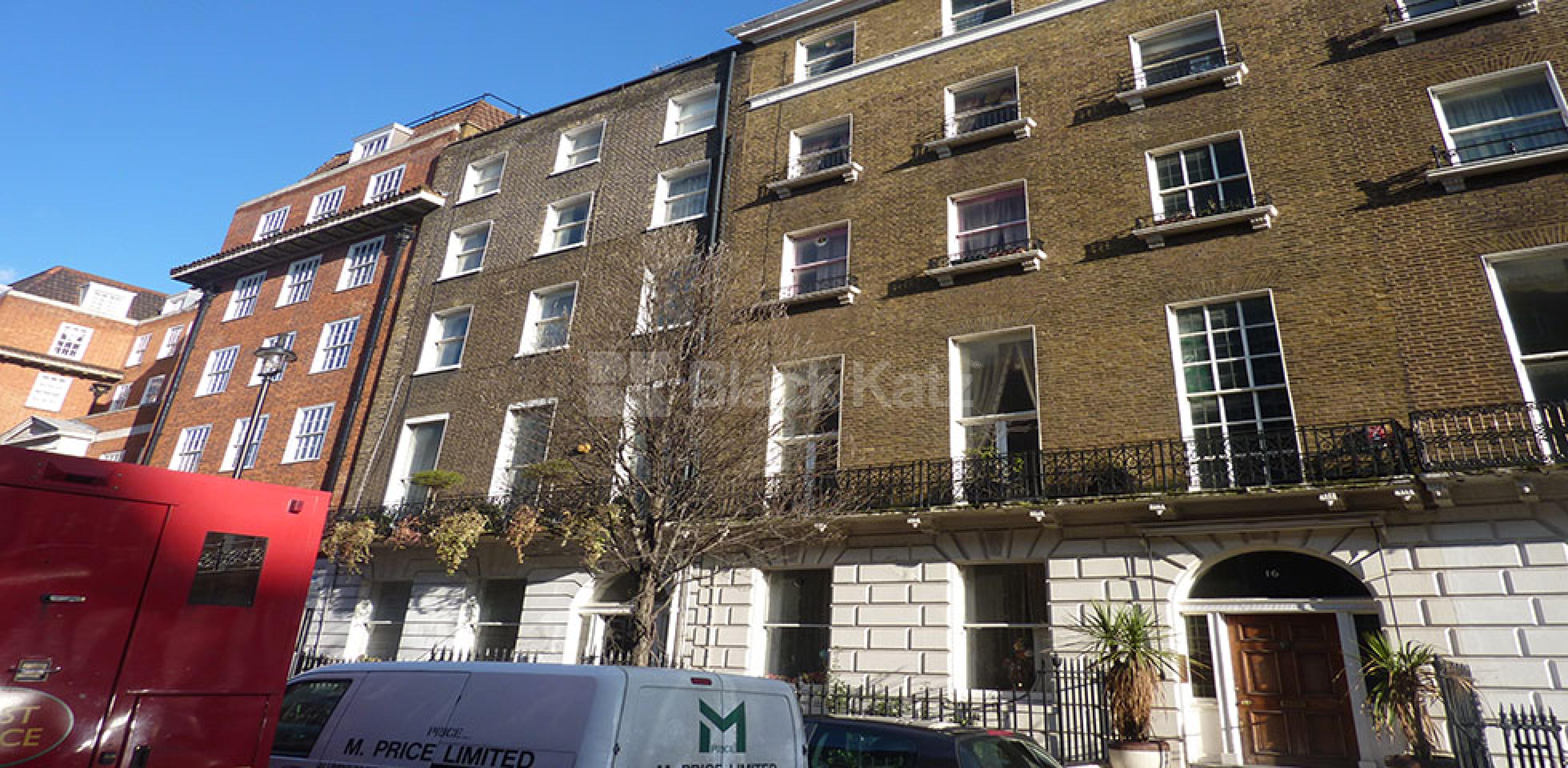 			NEW INSTRUCTION!, 1 Bedroom, 1 bath, 1 reception Flat			 Devonshire Place, MARYLEBONE W1G